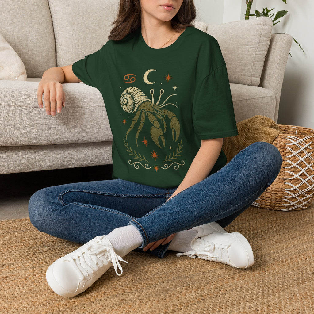 Additional photo of Cancer Zodiac Hermit Crab Graphic T-shirt