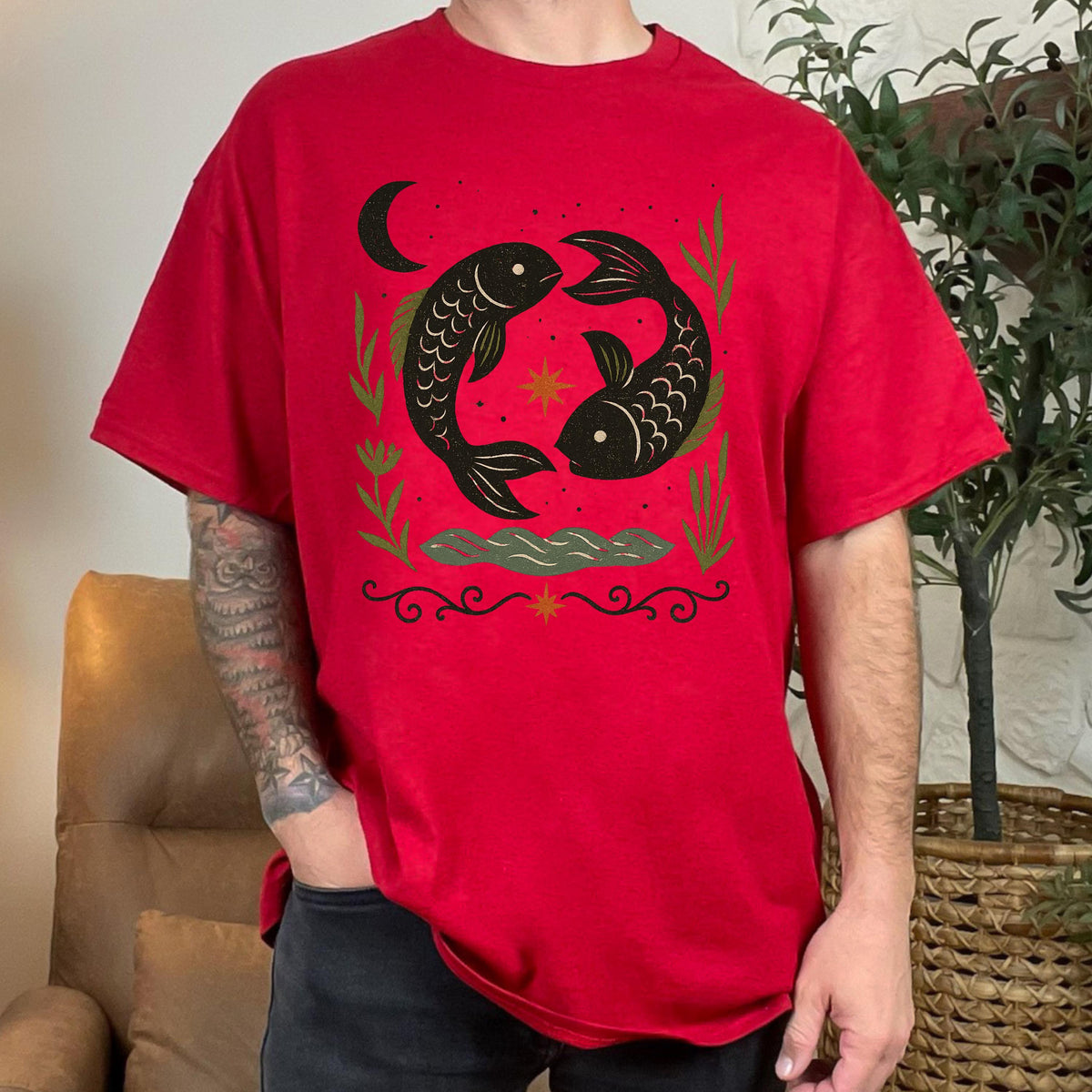 Additional photo of Pisces Zodiac Twin Fish Graphic T-shirt