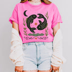 Additional photo of Pisces Zodiac Twin Fish Graphic T-shirt