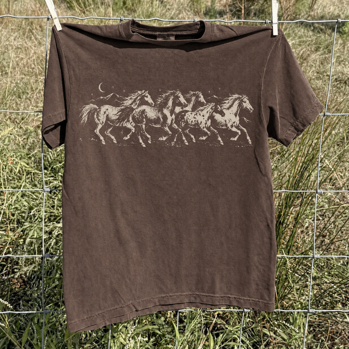 Additional photo of Wild Horses — Vintage Western Celestial Horse Graphic T-shirt