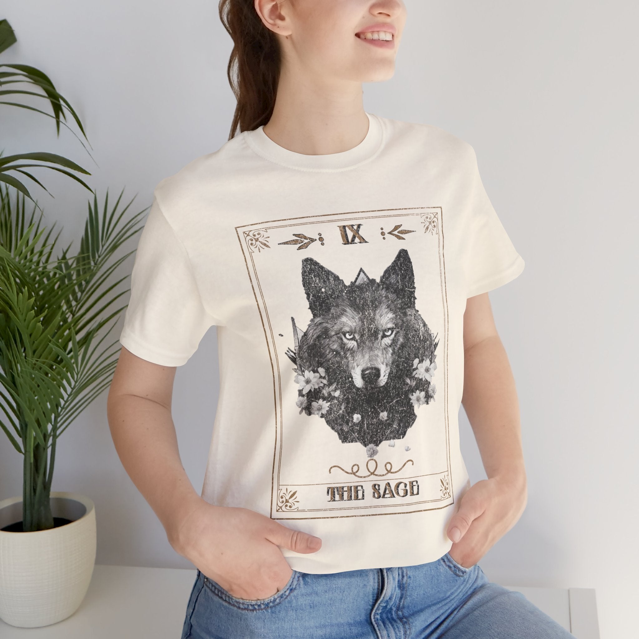Wolf Tarot Graphic Tee — "The Sage" Vintage Wolf Illustration T-Shirt