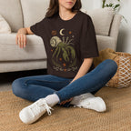 Additional photo of Cancer Zodiac Hermit Crab Graphic T-shirt